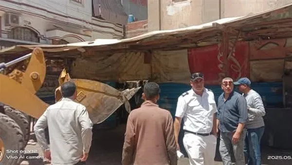 محافظ الدقهلية يتابع أعمال اليوم الأول لتنفيذ الموجة الـ26 لإزالة التعديات محافظ الدقهلية يتابع أعمال اليوم الأول لتنفيذ الموجة الـ26 لإزالة التعديات