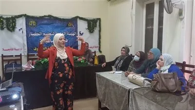 برنامجاً تدريبياً حول استخدام لغة الإشارة مع الأميين من ذوي الهمم. داخل جامعة قناة السويس برنامجاً تدريبياً حول استخدام لغة الإشارة مع الأميين من ذوي الهمم. داخل جامعة قناة السويس