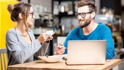 حدود التعارف بين الرجل والمرأة قبل الخِطبة والضوابط الشرعية