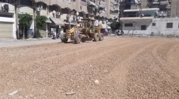 استمرار تطوير موقف السيارات في شارع عمر مكرم بمدينة بورفؤاد ببورسعيد