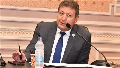وكيل لجنة الإسكان في النواب يقترح تقليص الحد الأقصى لزيادة الإيجارات القديمة إلى 250 جنيه في القرى و500 جنيه في المدن. وكيل لجنة الإسكان في النواب يقترح تقليص الحد الأقصى لزيادة الإيجارات القديمة إلى 250 جنيه في القرى و500 جنيه في المدن.