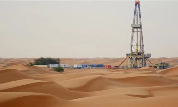 البترول: ثلاث اكتشافات جديدة للنفط والغاز في الصحراء الغربية وخليج السويس البترول: ثلاث اكتشافات جديدة للنفط والغاز في الصحراء الغربية وخليج السويس
