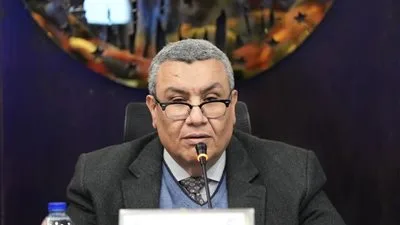 النائب مصطفى سالم يعبّر عن dissatisfaction بأداء وزارة الشباب ويشير إلى أن هناك ملاعب بدأت العمل عليها منذ عشر سنوات ولم تُستكمل بعد. النائب مصطفى سالم يعبّر عن dissatisfaction بأداء وزارة الشباب ويشير إلى أن هناك ملاعب بدأت العمل عليها منذ عشر سنوات ولم تُستكمل بعد.