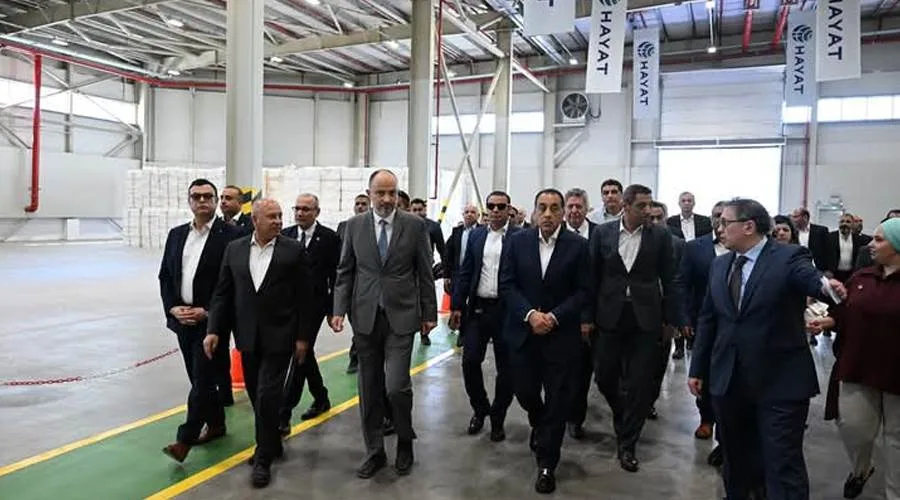 شركة حياة مصر تكشف عن افتتاح مصنع المناديل TM11 في المنطقة الاقتصادية لقناة السويس باستثمار يصل إلى 60 مليون دولار شركة حياة مصر تكشف عن افتتاح مصنع المناديل TM11 في المنطقة الاقتصادية لقناة السويس باستثمار يصل إلى 60 مليون دولار