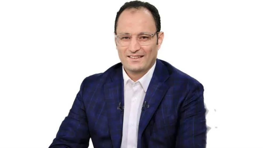 إمبابي يتولى رئاسة تحرير مجلة “روز اليوسف” إمبابي يتولى رئاسة تحرير مجلة “روز اليوسف”