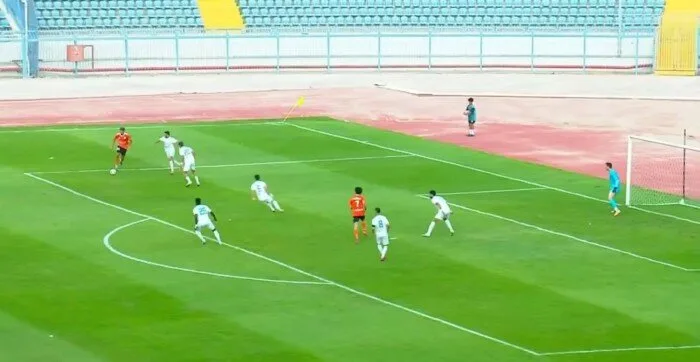 أحمد شريف يحقق هدفًا مذهلاً لصالح فاركو ضد المصري في الدوري «فيديو» أحمد شريف يحقق هدفًا مذهلاً لصالح فاركو ضد المصري في الدوري «فيديو»