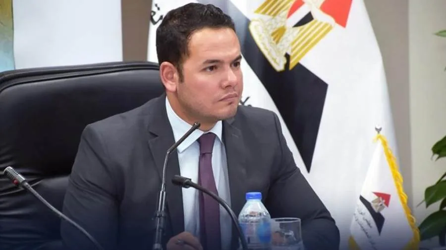 “وزراء المعلومات” يتناول دور مراكز الأبحاث في تشكيل السياسات العامة وتعزيز الإصلاح الاقتصادي. “وزراء المعلومات” يتناول دور مراكز الأبحاث في تشكيل السياسات العامة وتعزيز الإصلاح الاقتصادي.