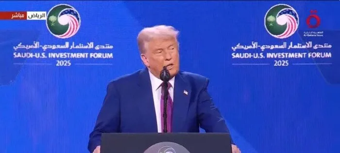 ترامب: لا يوجد من ينتج الأسلحة الأكثر تدميراً في العالم مثلنا. ترامب: لا يوجد من ينتج الأسلحة الأكثر تدميراً في العالم مثلنا.