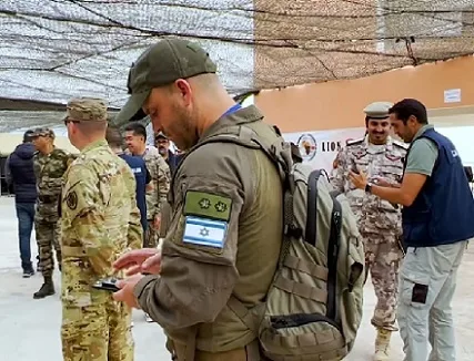 هيئة البث: القوات المسلحة الإسرائيلية تشارك في المناورة العسكرية “الأسد الأفريقي” في المغرب مع عدد من الدول الأخرى، بما في ذلك دول عربية. هيئة البث: القوات المسلحة الإسرائيلية تشارك في المناورة العسكرية “الأسد الأفريقي” في المغرب مع عدد من الدول الأخرى، بما في ذلك دول عربية.