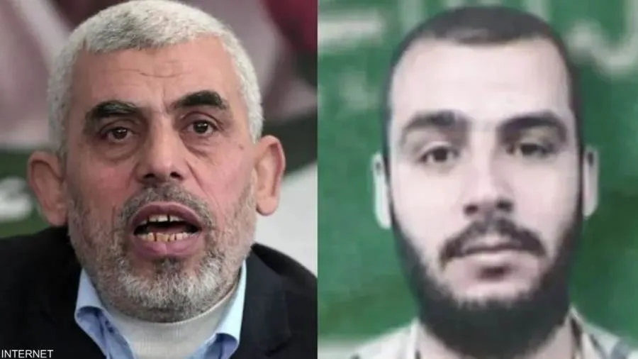 عاجل.. تقارير إعلامية إسرائيلية: “السنوار” هو المستهدف في محاولة الاغتيال بخانيونس عاجل.. تقارير إعلامية إسرائيلية: “السنوار” هو المستهدف في محاولة الاغتيال بخانيونس