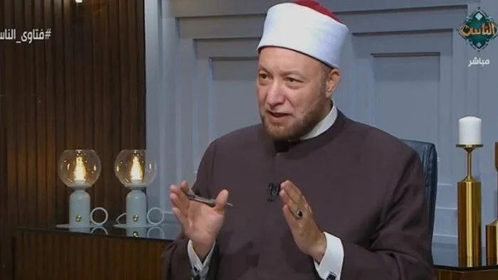 هل يؤثر ارتداء الرجال للذهب على صحة الحج؟… إجابة أمين الفتوى هل يؤثر ارتداء الرجال للذهب على صحة الحج؟… إجابة أمين الفتوى