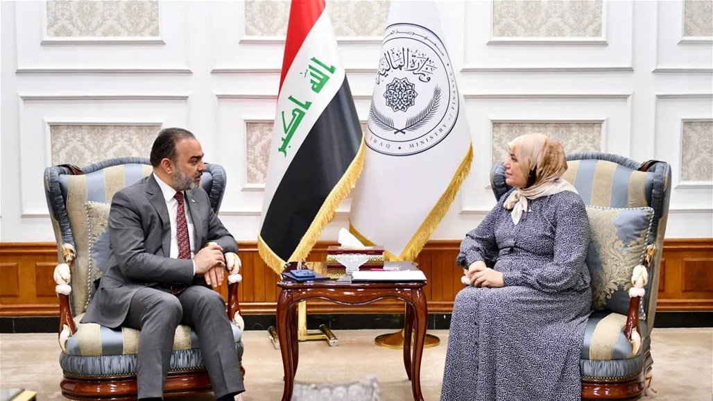 سامي وأبو رغيف يستعرضان سبل تعزيز الشراكة في المجالات الإدارية والفنية سامي وأبو رغيف يستعرضان سبل تعزيز الشراكة في المجالات الإدارية والفنية
