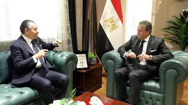 وزير الصحة لـ القاهرة 24: سان دوناتو الإيطالية تستعد للبحث عن موقع لإنشاء مستشفى جديد في مصر وزير الصحة لـ القاهرة 24: سان دوناتو الإيطالية تستعد للبحث عن موقع لإنشاء مستشفى جديد في مصر