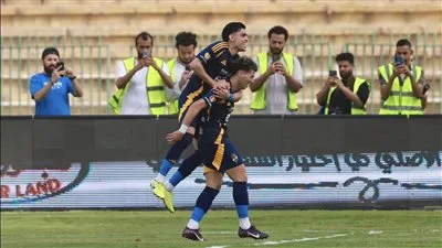 تزايد التنافس: ترتيب الدوري المصري الممتاز 2024/2025 بعد انتصارات الأهلي وبيراميدز تزايد التنافس: ترتيب الدوري المصري الممتاز 2024/2025 بعد انتصارات الأهلي وبيراميدز
