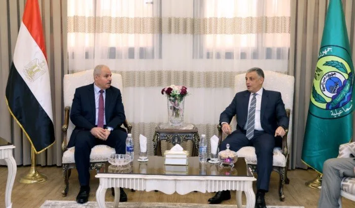 محافظ الإسماعيلية يثني على النظام الصحي ويؤكد التزامه بتحسين الأداء المؤسسي فيه محافظ الإسماعيلية يثني على النظام الصحي ويؤكد التزامه بتحسين الأداء المؤسسي فيه