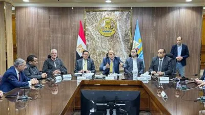 لجنة الزراعة في البرلمان تنتقد وزارة قطاع الأعمال: أزمة القطن ناتجة عن إهمال الوزارة في تسديد مستحقات المزارعين لجنة الزراعة في البرلمان تنتقد وزارة قطاع الأعمال: أزمة القطن ناتجة عن إهمال الوزارة في تسديد مستحقات المزارعين