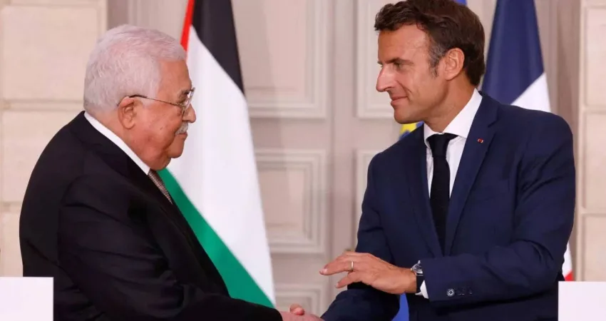 باريس: «لن يفرض أحد رؤيته على فرنسا فيما يتعلق بالاعتراف بالدولة الفلسطينية» باريس: «لن يفرض أحد رؤيته على فرنسا فيما يتعلق بالاعتراف بالدولة الفلسطينية»