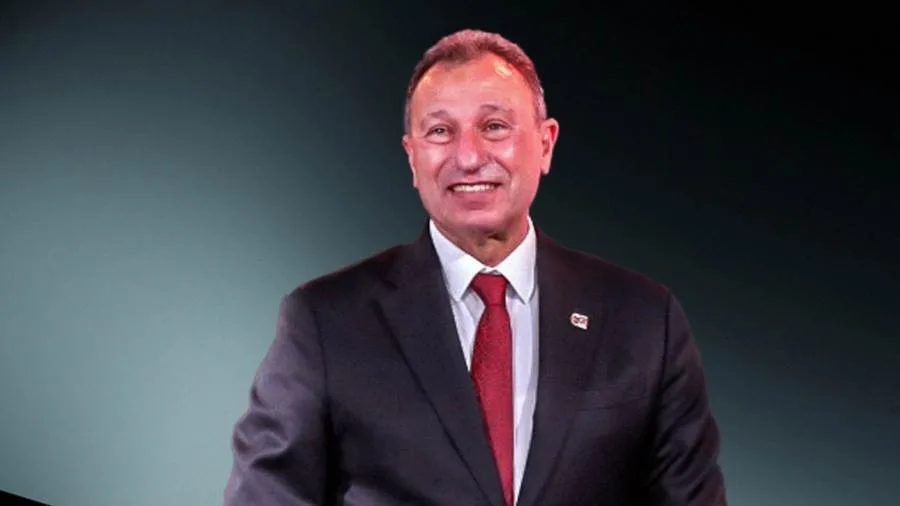 الخطيب يبارك لفريق “رجال اليد” بفوزهم بالسوبر الإفريقي الخطيب يبارك لفريق “رجال اليد” بفوزهم بالسوبر الإفريقي