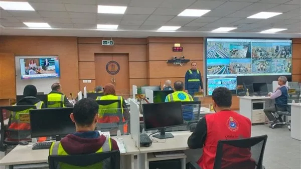 إنشاء غرفة عمليات طارئة في محافظة الإسكندرية لمتابعة تأثيرات الزلزال بعد الهزة الأرضية. إنشاء غرفة عمليات طارئة في محافظة الإسكندرية لمتابعة تأثيرات الزلزال بعد الهزة الأرضية.
