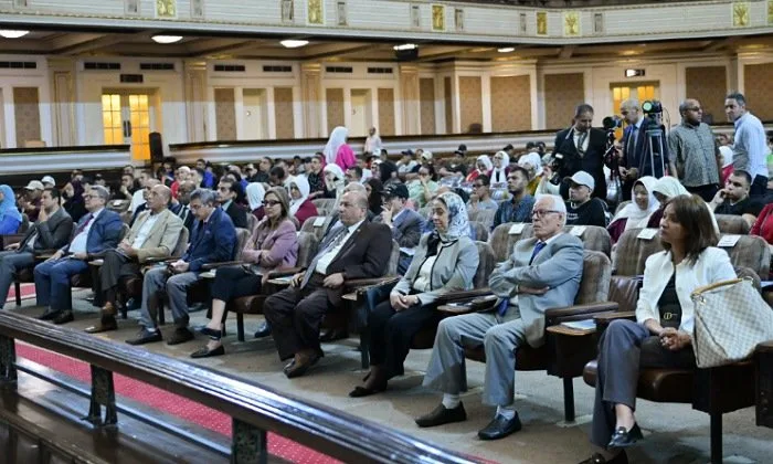 جامعة القاهرة تستضيف العالم شريف صدقي لإلقاء محاضرة مميزة حول علوم الفضاء جامعة القاهرة تستضيف العالم شريف صدقي لإلقاء محاضرة مميزة حول علوم الفضاء
