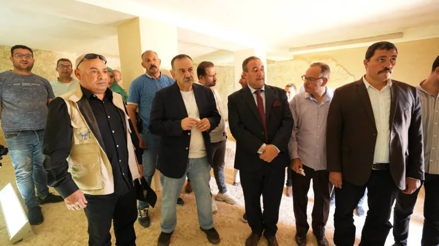 محافظ أسيوط يزور منطقة آثار “مير” ويطلق استراتيجية متكاملة لتعزيز السياحة والترويج لها محافظ أسيوط يزور منطقة آثار “مير” ويطلق استراتيجية متكاملة لتعزيز السياحة والترويج لها