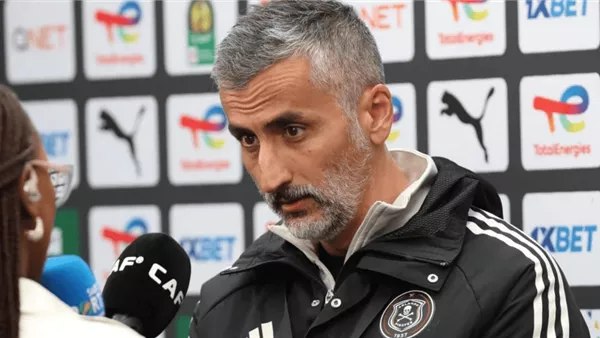 تقارير من جنوب أفريقيا: إذا أتم الأهلي تعاقده مع ريفيرو، سيكون الصفقة الأغلى في تاريخ القارة. تقارير من جنوب أفريقيا: إذا أتم الأهلي تعاقده مع ريفيرو، سيكون الصفقة الأغلى في تاريخ القارة.
