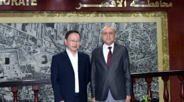 محافظ الأقصر يلتقي وفدًا عالي المستوى من الصين لاستكشاف فرص الاستثمار في السياحة والزراعة والطاقة