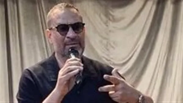 ماجد المصري خلال تكريمه من جامعة بني سويف: أجريت عملية لكنني جئت لأجلكم ماجد المصري خلال تكريمه من جامعة بني سويف: أجريت عملية لكنني جئت لأجلكم