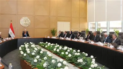 7 قرارات جديدة وتكليفات في شركة مصر العليا لتوزيع الكهرباء | التفاصيل الكاملة 7 قرارات جديدة وتكليفات في شركة مصر العليا لتوزيع الكهرباء | التفاصيل الكاملة