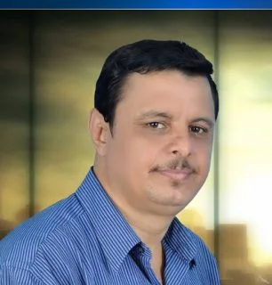 ترامب في الرياض: glory in wealth, not war—seeking a peaceful resolution for the Yemeni crisis.