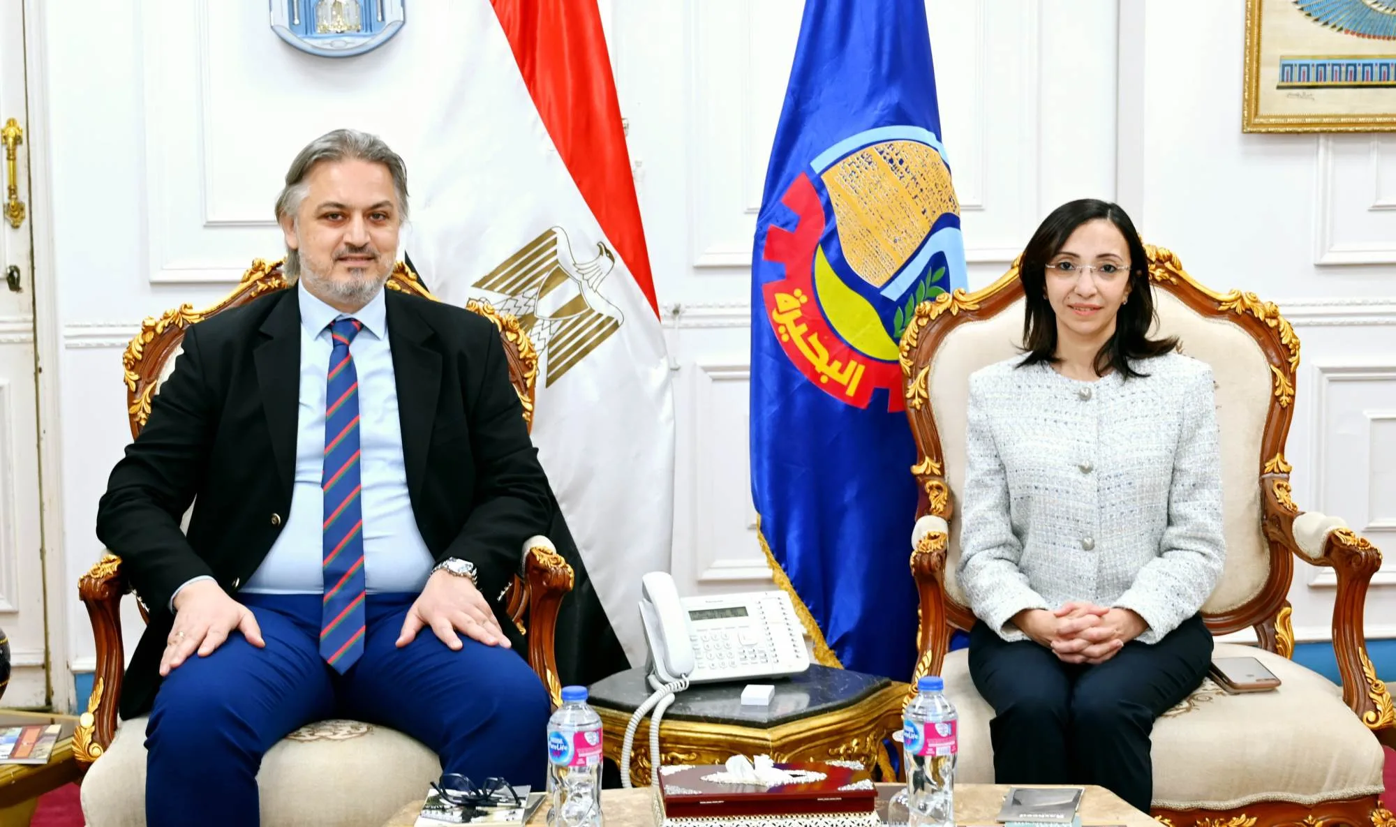 لتعزيز التعاون والشراكة بين البلدين.. محافظ البحيرة تستقبل القنصل العام لليونان لتعزيز التعاون والشراكة بين البلدين.. محافظ البحيرة تستقبل القنصل العام لليونان