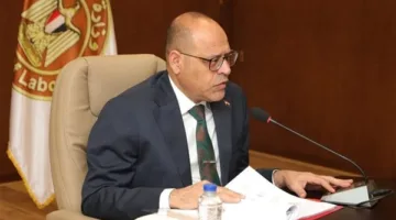 خلال 5 أيام فقط.. وزير العمل: طرح 81 وظيفة في المجال الهندسي بإحدى الشركات السعودية