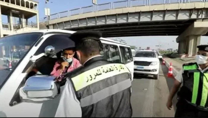الوضع المروري الحالي: انسيابية في حركة المركبات بشوارع وميادين القاهرة والجيزة الوضع المروري الحالي: انسيابية في حركة المركبات بشوارع وميادين القاهرة والجيزة
