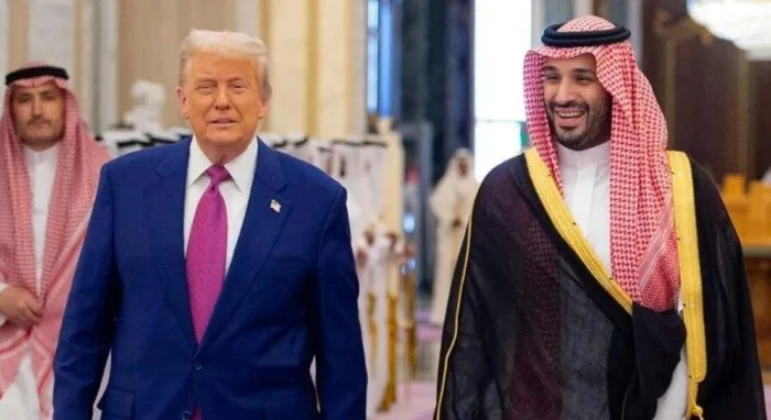لماذا اختار ترامب السعودية كنقطة انطلاق لجولته في الخليج؟.. «الرقيب» يكشف سر هذا التوقيت. لماذا اختار ترامب السعودية كنقطة انطلاق لجولته في الخليج؟.. «الرقيب» يكشف سر هذا التوقيت.