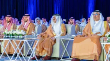 أمير المنطقة الشرقية يطلق فعاليات مؤتمر التحول الرقمي 2025