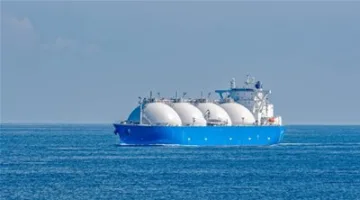 في سباق الزمن لتوفير الطاقة، تبحر «Energos Power» نحو مصر لتعزيز أمن الغاز.