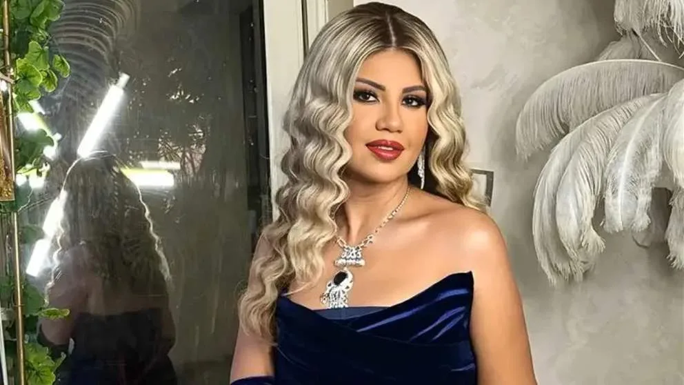 بوسي شلبي تنذر باتخاذ إجراءات قانونية ضد هؤلاء نتيجة مشكلتها مع عائلة محمود عبد العزيز. بوسي شلبي تنذر باتخاذ إجراءات قانونية ضد هؤلاء نتيجة مشكلتها مع عائلة محمود عبد العزيز.