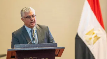 رئيس منطقة قناة السويس الاقتصادية يشهد توقيع 4 اتفاقيات جديدة بين “شين شينج” ومشروعات دولية للتصدير بقيمة إجمالية تبلغ 47 مليون دولار