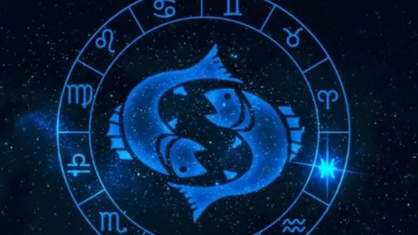 تنبؤات يوم الخميس 15 مايو 2025: حظ برج الحوت في العمل والحياة العاطفية تنبؤات يوم الخميس 15 مايو 2025: حظ برج الحوت في العمل والحياة العاطفية