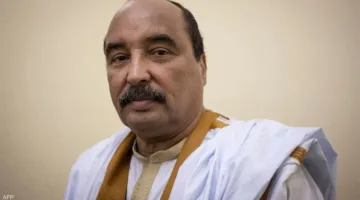 محكمة تقضي بسجن رئيس عربي سابق لمدة 15 عاماً