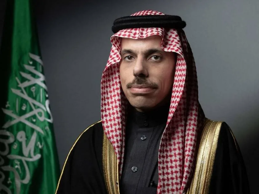 وزير الخارجية السعودي: زيارة الرئيس الأمريكي للسعودية تُبرز التزام البلدين بتعزيز التعاون المشترك وزير الخارجية السعودي: زيارة الرئيس الأمريكي للسعودية تُبرز التزام البلدين بتعزيز التعاون المشترك