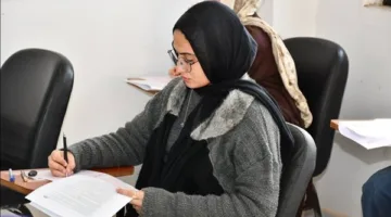 بعد مرور أسبوعين على وفاتها.. تسمية قاعة في كلية الألسن بجامعة قناة السويس باسم سارة العدل، شهيدة العلم.