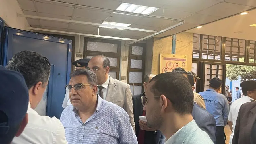 محافظ الدقهلية يخصص 50 ألف جنيه لضحايا حريق مستودع الخردة محافظ الدقهلية يخصص 50 ألف جنيه لضحايا حريق مستودع الخردة