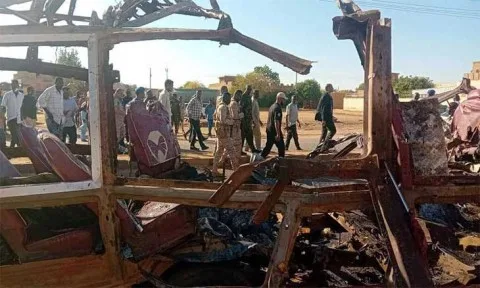 يونيسف: قصف بالمدفعية يقطع مياه أكثر من ألف مريض في مدينة الفاشر بالسودان يونيسف: قصف بالمدفعية يقطع مياه أكثر من ألف مريض في مدينة الفاشر بالسودان