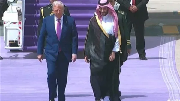 4 لحظات بارزة من زيارات رؤساء الولايات المتحدة إلى السعودية 4 لحظات بارزة من زيارات رؤساء الولايات المتحدة إلى السعودية