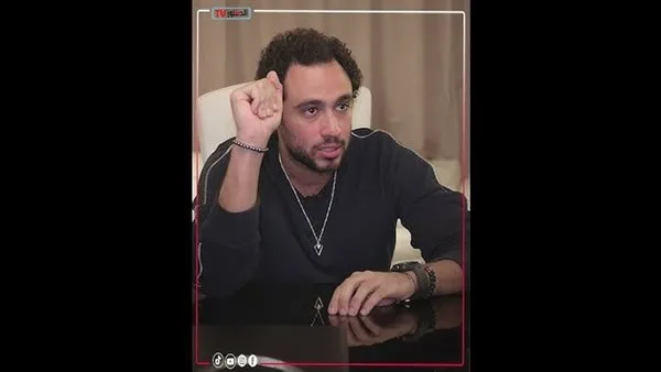 رامي عاشور: من بطل العالم في الإسكواش إلى عريس ومشهور (فيديو) رامي عاشور: من بطل العالم في الإسكواش إلى عريس ومشهور (فيديو)