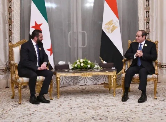 عاجل | أحمد الشرع يعبّر عن امتنانه للرئيس السيسي: «لمست اهتمامه بنهوض سوريا وإعادة إعمارها» عاجل | أحمد الشرع يعبّر عن امتنانه للرئيس السيسي: «لمست اهتمامه بنهوض سوريا وإعادة إعمارها»