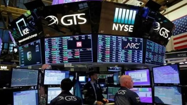 ستاندرد آند بورز ينهي جلسة التداول بزيادة طفيفة مع ترقب بيانات اقتصادية قادمة ستاندرد آند بورز ينهي جلسة التداول بزيادة طفيفة مع ترقب بيانات اقتصادية قادمة