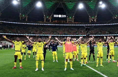 قرار غير متوقع يلوح في الأفق يهدد بتقليص نقاط النصر. قرار غير متوقع يلوح في الأفق يهدد بتقليص نقاط النصر.