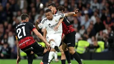 ريال مدريد يسجل انتصارًا على ريال مايوركا (1/2) ويحبط برشلونة من الفوز بلقب الدوري الإسباني ريال مدريد يسجل انتصارًا على ريال مايوركا (1/2) ويحبط برشلونة من الفوز بلقب الدوري الإسباني